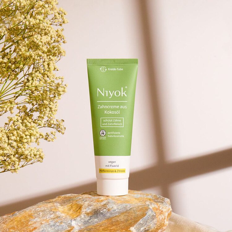 Zahncreme mit Fluorid