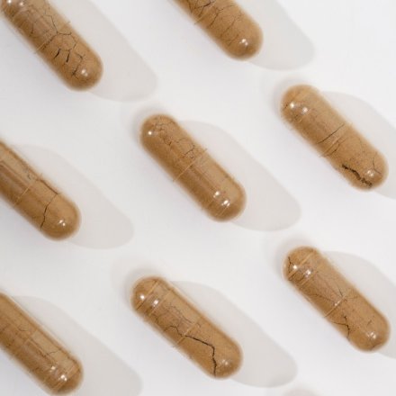 Nettle leaf extract capsules