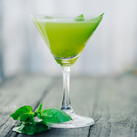 Cocktail mit Selleriesaft Cocktail mit Selleriesaft
