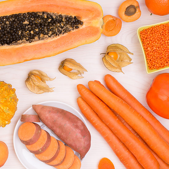 Vitamin-A-reiches Obst und Gemüse