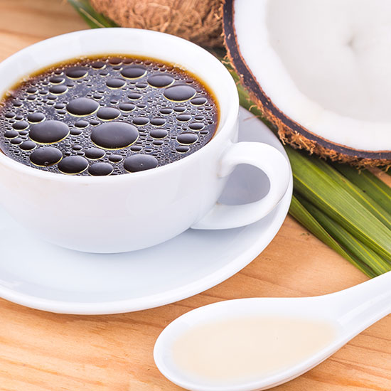 MCT-Öl in Bullet-Proof-Coffee