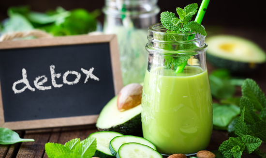 Detox - ein Überblick Header Detox Ratgeberbeitrag