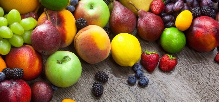 Obst und Beeren